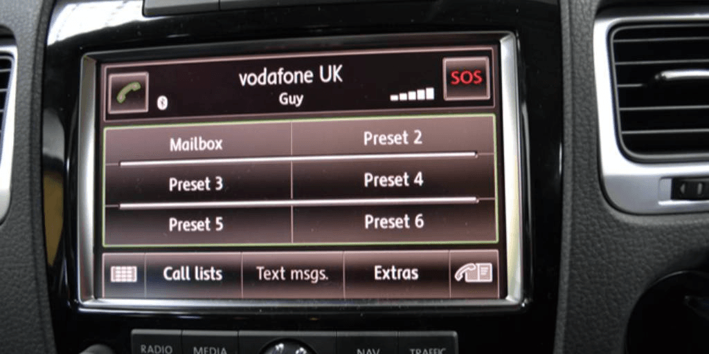 Activate Bluetooth RNS810