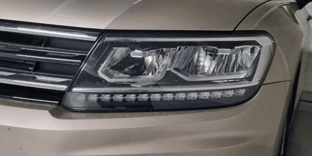 Front LED Lights OEM Configuration