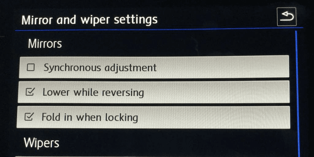 Synchronized Mirror Menu in Multimedia