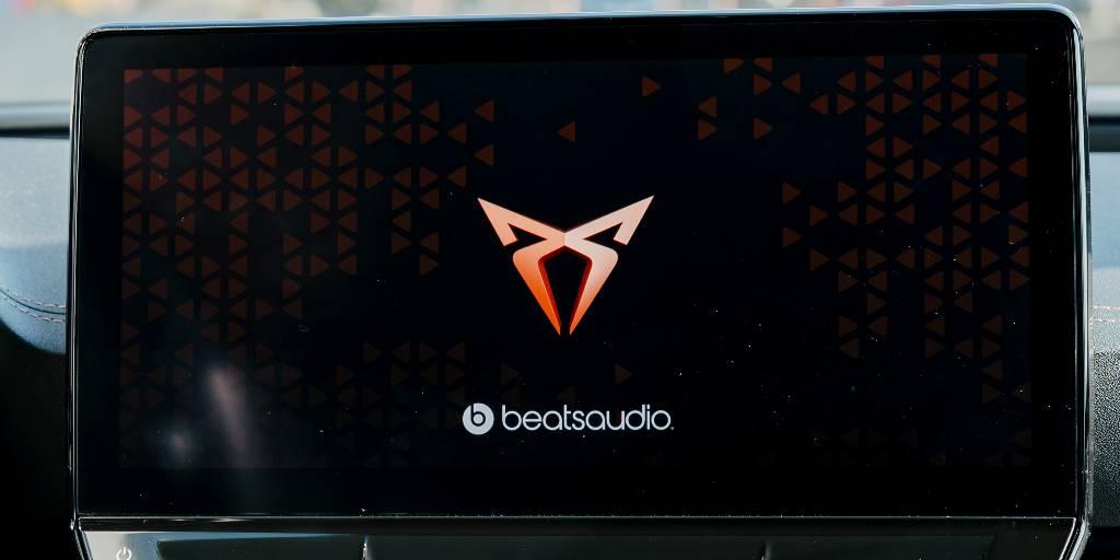 Multimedia Startup Logo