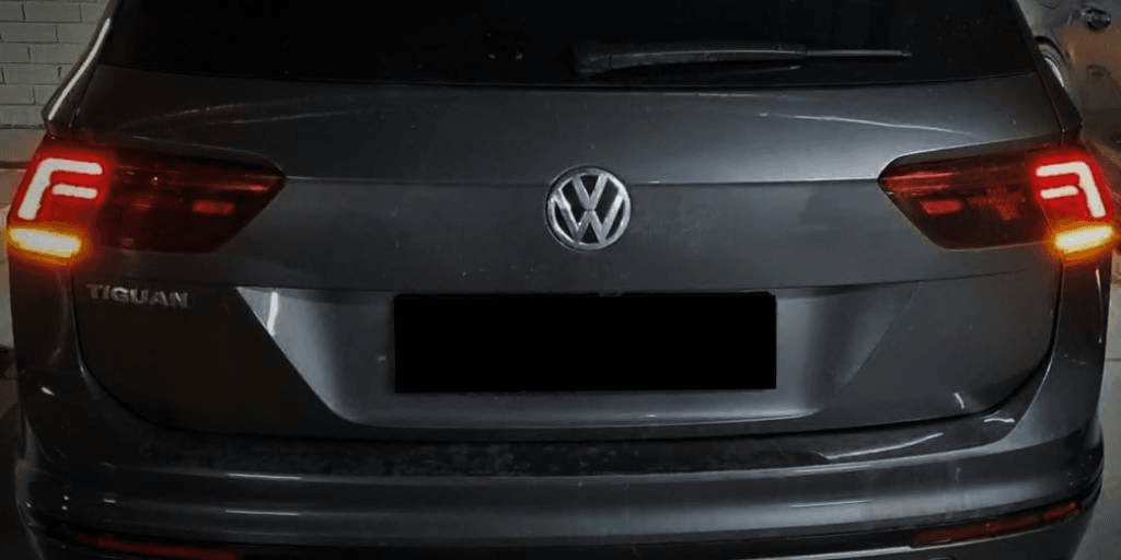 Turn Signals Animation