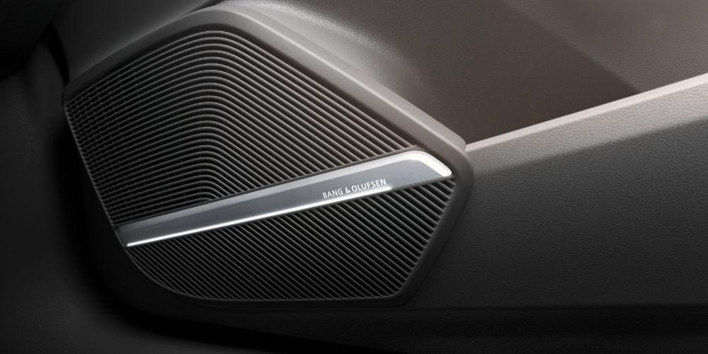 B&O Loudspeaker Trim Illumination