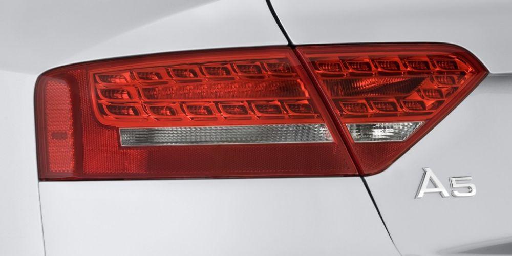 Tail Lights NAR to EU