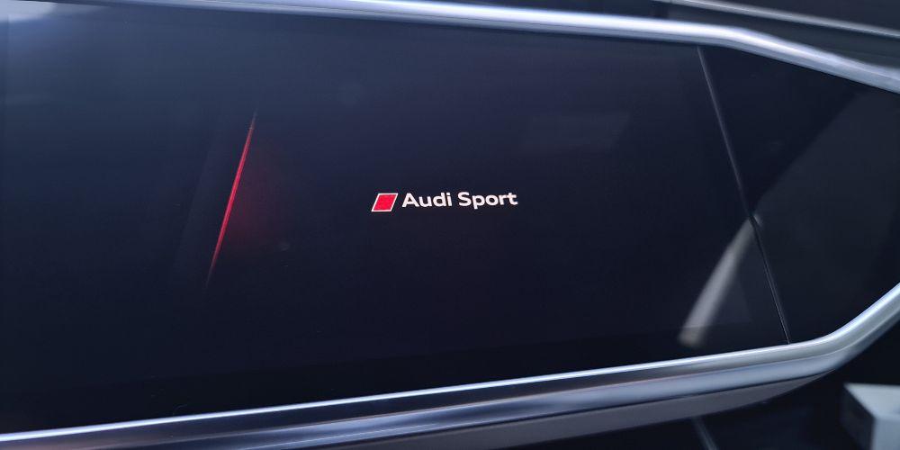 Multimedia Startup Screen