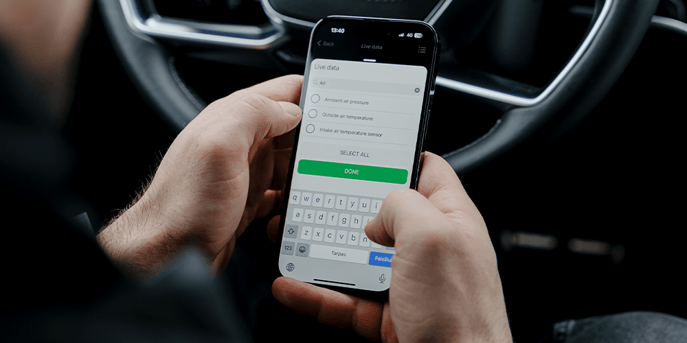 Monitor vehicle's performance