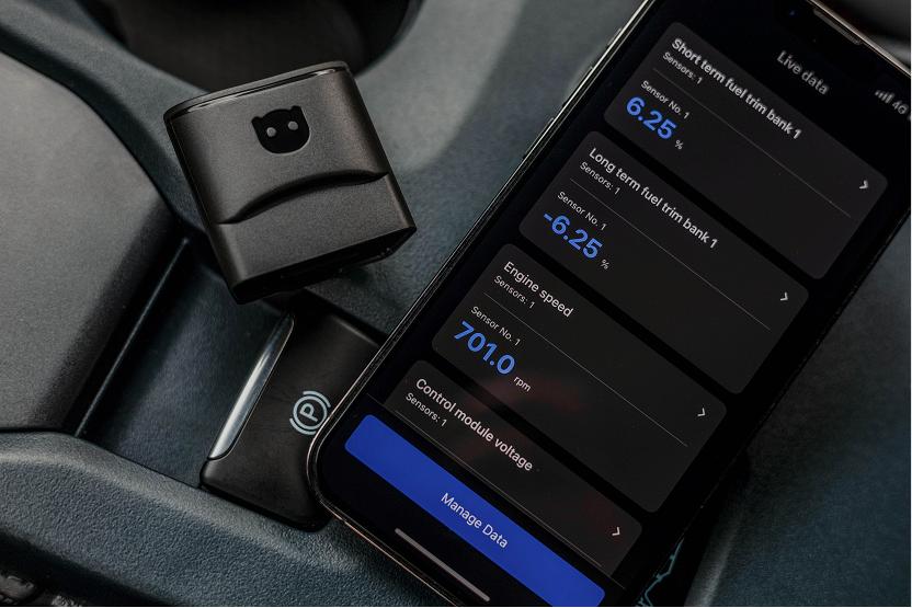 OBDeleven 3 car diagnostic tool + 200 Credits
